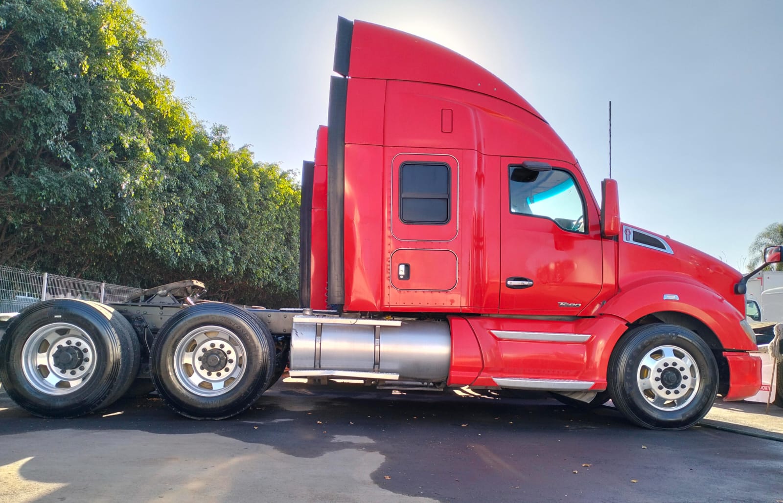 Kenworth T680 2019 – Camarote 52"